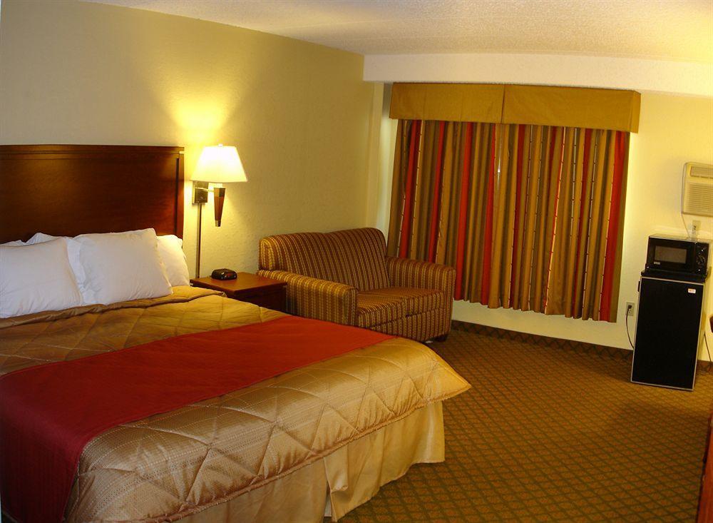 Red River Inn & Suites Fargo Eksteriør billede